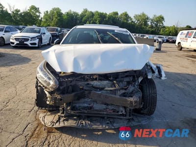 Piąte zdjęcie samochodu w środku: 2021 KIA FORTE GT VIN:3KPF44AC9ME292937 - miniatura