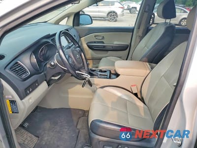 Zdjęcie 7 z 13 samochodu: 2019 KIA SEDONA EX VIN:KNDMB5C16K6549361 - miniatura
