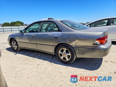 Drugie zdjęcie samochodu z przodu: 1997 LEXUS ES 300 VIN:JT8BF22G6V0044541 - miniatura