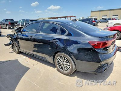 Drugie zdjęcie samochodu z przodu: 2024 KIA FORTE GT LINE VIN:3KPF54AD6RE832161 - miniatura