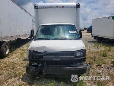 Piąte zdjęcie samochodu w środku: 2016 CHEVROLET EXPRESS G3500 BOX TRUCK VIN:1GB3GSCG8G1143915 - miniatura