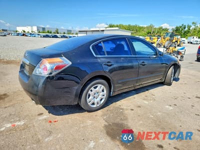 Trzecie zdjęcie samochodu z tyłu: 2012 NISSAN ALTIMA 2.5 VIN:1N4AL2AP9CN486632 - miniatura