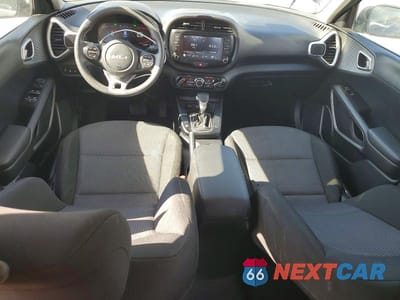 Zdjęcie 8 z 14 samochodu: 2024 KIA SOUL LX VIN:KNDJ23AU3R7902213 - miniatura