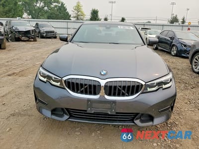 Piąte zdjęcie samochodu w środku: 2019 BMW 330I VIN:3MW5R1J53K8A04092 - miniatura