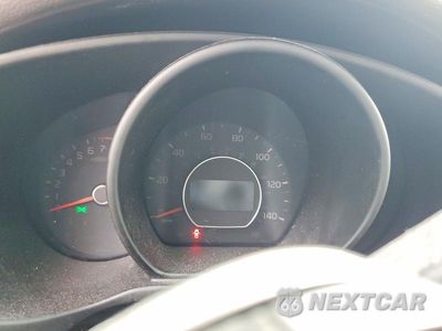 Zdjęcie 9 z 13 samochodu: 2015 KIA SOUL BASE VIN:KNDJN2A23F7209587 - miniatura