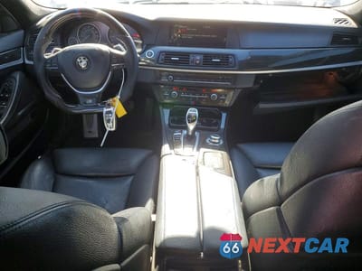 Zdjęcie 8 z 12 samochodu: 2013 BMW 550 I VIN:WBAFR9C54DDX80043 - miniatura