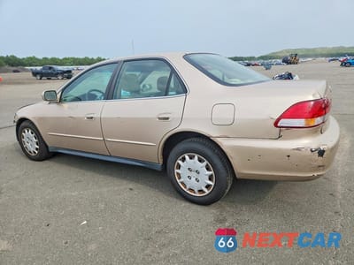 Drugie zdjęcie samochodu z przodu: 2002 HONDA ACCORD LX VIN:3HGCG66582G707300 - miniatura
