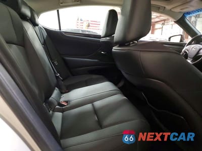 Zdjęcie 10 z 12 samochodu: 2021 LEXUS ES 350 BASE VIN:58ADZ1B1XMU108759 - miniatura
