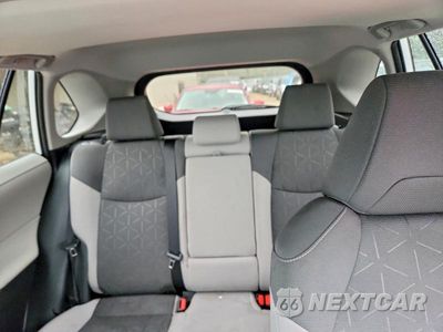 Zdjęcie 10 z 13 samochodu: 2025 TOYOTA RAV4 XLE VIN:2T3P1RFV0SW580321 - miniatura