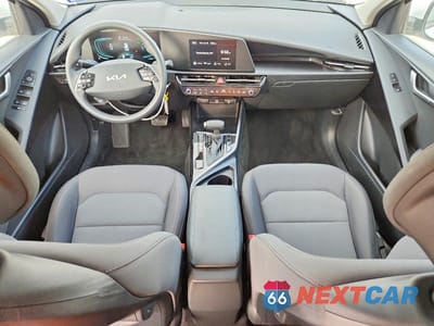 Zdjęcie 8 z 13 samochodu: 2026 KIA NIRO LX VIN:KNDCP3LE2T5360895 - miniatura