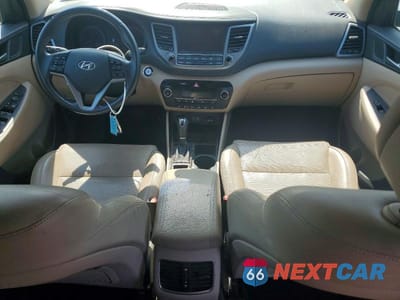 Zdjęcie 8 z 13 samochodu: 2016 HYUNDAI TUCSON LIMITED VIN:KM8J3CA28GU231031 - miniatura