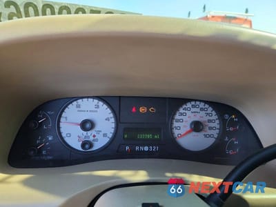 Zdjęcie 9 z 12 samochodu: 2005 FORD F250 SUPER DUTY VIN:1FTSW21P75EA77909 - miniatura