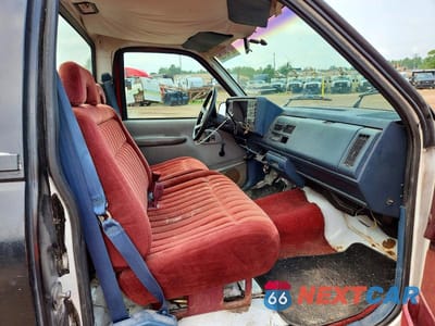 Zdjęcie 10 z 12 samochodu: 1994 GMC SIERRA C1500 VIN:1GTEC14Z6RZ533006 - miniatura