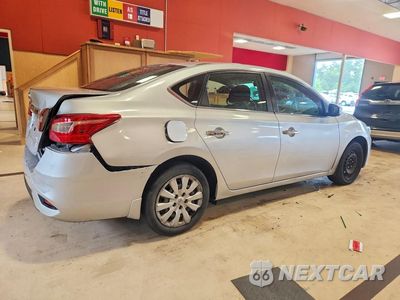 Trzecie zdjęcie samochodu z tyłu: 2018 NISSAN SENTRA S VIN:3N1AB7AP2JY333068 - miniatura