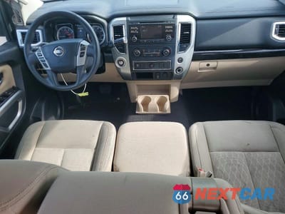 Zdjęcie 8 z 12 samochodu: 2017 NISSAN TITAN S VIN:1N6AA1EK0HN532491 - miniatura