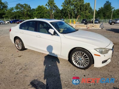 Czwarte zdjęcie samochodu z boku: 2013 BMW 328 XI VIN:WBA3B3C54DF533016 - miniatura