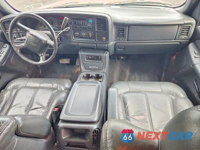 Zdjęcie 8 z 12 samochodu: 2002 CHEVROLET SILVERADO K1500 VIN:1GCEK19T72E210913 - miniatura