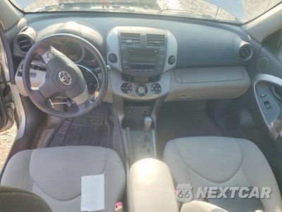 Zdjęcie 8 z 12 samochodu: 2007 TOYOTA RAV4 LIMITED VIN:JTMZK31V076006742 - miniatura