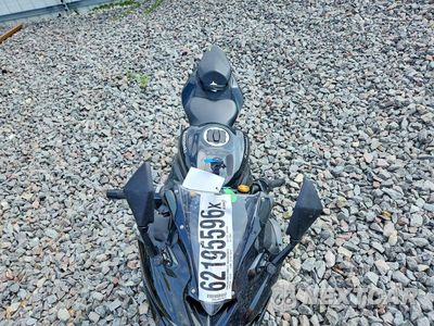 Piąte zdjęcie samochodu w środku: 2024 KAWASAKI ZX400 P VIN:ML5ZXCP13RDA23875 - miniatura