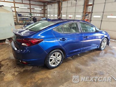Trzecie zdjęcie samochodu z tyłu: 2019 HYUNDAI ELANTRA SEL VIN:5NPD84LF3KH408953 - miniatura