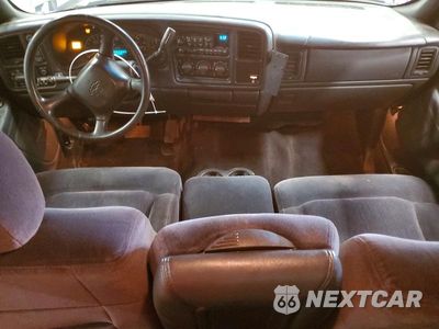 Zdjęcie 8 z 12 samochodu: 2001 CHEVROLET SILVERADO K1500 VIN:2GCEK19T511334632 - miniatura