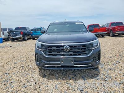 Piąte zdjęcie samochodu w środku: 2024 VOLKSWAGEN ATLAS CROSS SPORT SEL R-LINE VIN:1V2AE2CA7RC231557 - miniatura