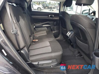 Zdjęcie 11 z 13 samochodu: 2026 KIA SORENTO LX VIN:5XYRG4JC4TG413038 - miniatura