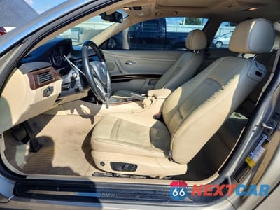 Zdjęcie 7 z 12 samochodu: 2010 BMW 328 XI VIN:WBAWC3C50AP471100 - miniatura