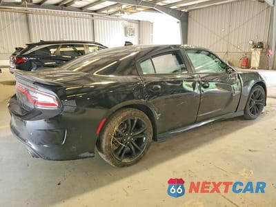 Trzecie zdjęcie samochodu z tyłu: 2018 DODGE CHARGER SXT PLUS VIN:2C3CDXHGXJH220890 - miniatura