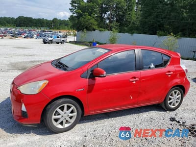 2013 TOYOTA PRIUS C THREE JTDKDTB30D1041637 - główne zdjęcie licytacji z USA - miniatura