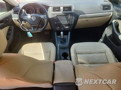 Zdjęcie 8 z 12 samochodu: 2017 VOLKSWAGEN JETTA SE VIN:3VWDB7AJ2HM336878 - miniatura