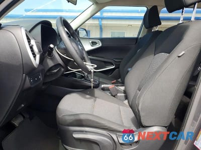 Zdjęcie 7 z 14 samochodu: 2020 KIA SOUL LX VIN:KNDJ23AU5L7727471 - miniatura