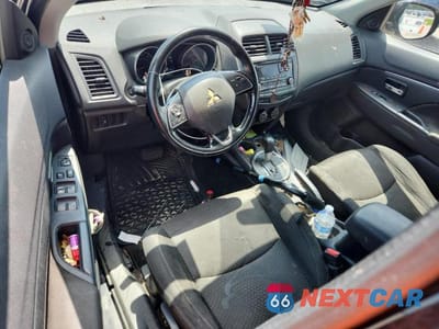 Zdjęcie 8 z 13 samochodu: 2016 MITSUBISHI OUTLANDER SPORT ES VIN:JA4AP3AU1GZ037996 - miniatura