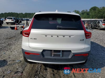 Zdjęcie 6 z 13 samochodu: 2023 VOLVO XC40 CORE VIN:YV4L12UK0P2951022 - miniatura