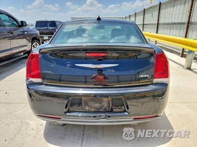 Zdjęcie 6 z 12 samochodu: 2018 CHRYSLER 300 S VIN:2C3CCABG6JH243320 - miniatura