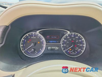 Zdjęcie 9 z 12 samochodu: 2013 INFINITI JX35 BASE VIN:5N1AL0MM5DC325641 - miniatura