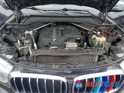 Zdjęcie 12 z 14 samochodu: 2016 BMW X5 SDRIVE35I VIN:5UXKR2C5XG0R71131 - miniatura