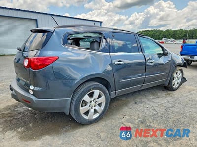 Trzecie zdjęcie samochodu z tyłu: 2011 CHEVROLET TRAVERSE LTZ VIN:1GNKVLEDXBJ120271 - miniatura