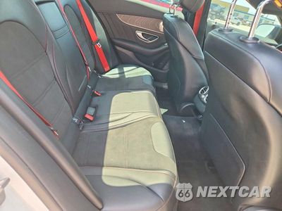 Zdjęcie 10 z 12 samochodu: 2017 MERCEDES-BENZ C 43 4MATIC AMG VIN:55SWF6EB9HU185358 - miniatura