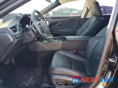 Zdjęcie 7 z 13 samochodu: 2024 LEXUS ES 300H BASE VIN:58ADA1C16RU039050 - miniatura