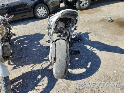 Czwarte zdjęcie samochodu z boku: 2005 HONDA CBR600 RR VIN:JH2PC37085M202363 - miniatura