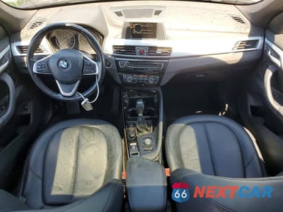 Zdjęcie 8 z 13 samochodu: 2016 BMW X1 XDRIVE28I VIN:WBXHT3C31G5F64616 - miniatura