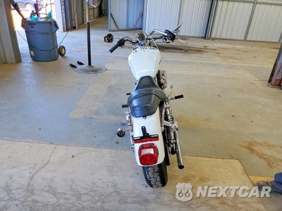 Czwarte zdjęcie samochodu z boku: 2004 HARLEY-DAVIDSON XL883 C VIN:1HD4CJM164K433834 - miniatura