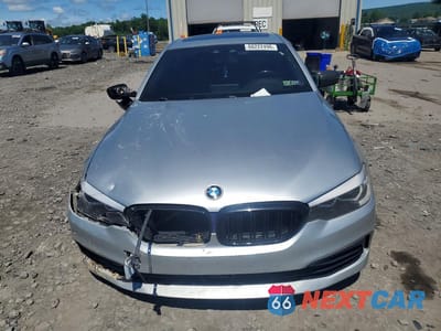 Piąte zdjęcie samochodu w środku: 2019 BMW 5ER XI VIN:WBAJA7C56KWW24223 - miniatura