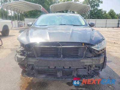 Piąte zdjęcie samochodu w środku: 2020 FORD FUSION SE VIN:3FA6P0HD5LR150175 - miniatura