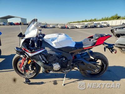 Trzecie zdjęcie samochodu z tyłu: 2016 YAMAHA YZFR1S C VIN:JYARN42Y6GA000359 - miniatura