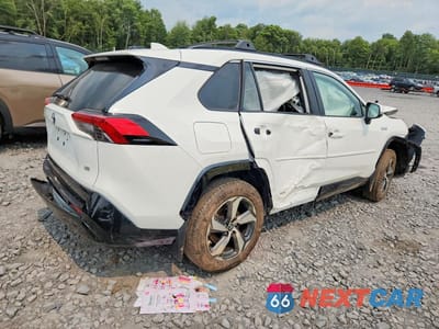 Trzecie zdjęcie samochodu z tyłu: 2024 TOYOTA RAV4 PRIME SE VIN:JTMAB3FVXRD234445 - miniatura