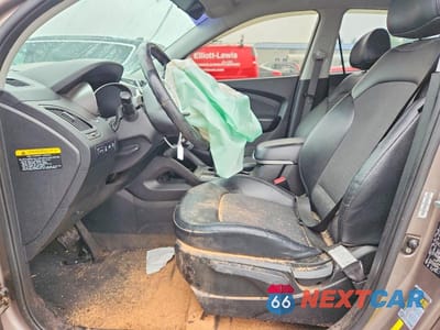Zdjęcie 7 z 13 samochodu: 2011 HYUNDAI TUCSON VIN:KM8JUCAC9BU205827 - miniatura