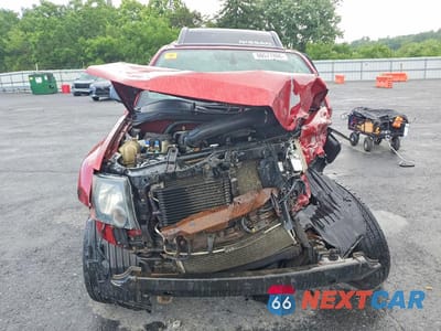 Piąte zdjęcie samochodu w środku: 2011 NISSAN XTERRA X VIN:5N1AN0NW3BC502775 - miniatura