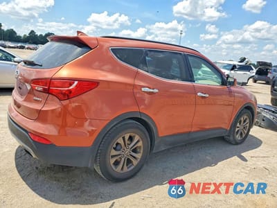 Trzecie zdjęcie samochodu z tyłu: 2013 HYUNDAI SANTA FE SPORT 2.4L VIN:5XYZU3LB9DG055847 - miniatura